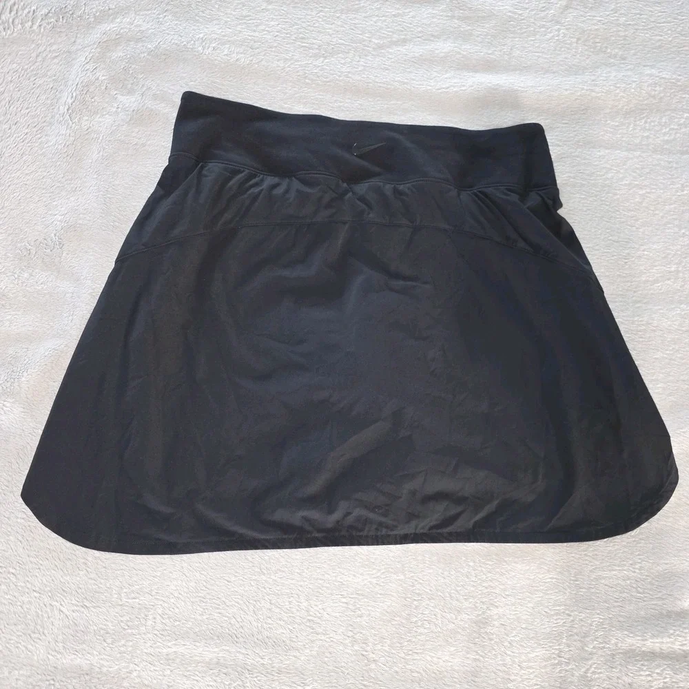 Nike Dri Fit‎ Skort Womens M Black Lined Stretch Golf Tennis Pleated Athleisure